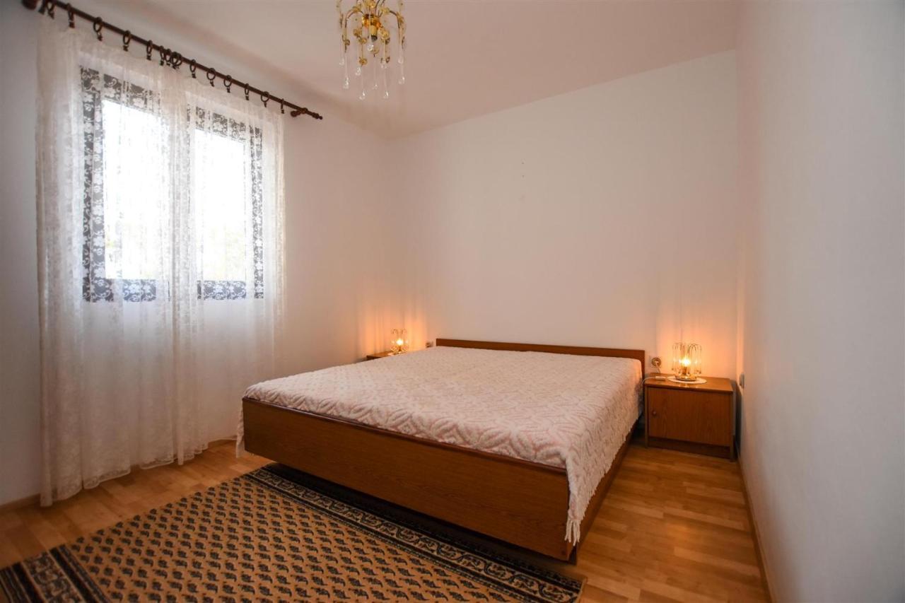 Apartments With A Parking Space Pag - 11358 Pag Town Esterno foto