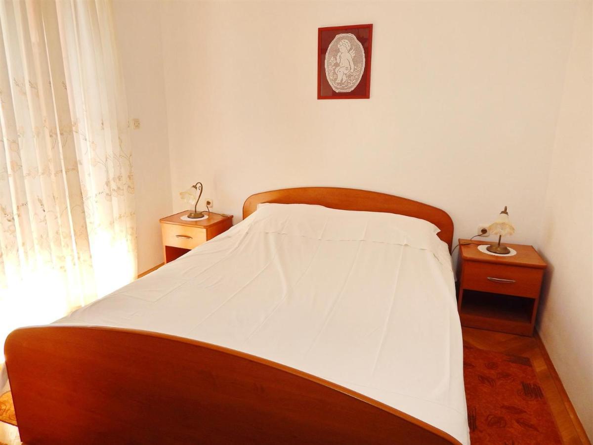 Apartments With A Parking Space Pag - 11358 Pag Town Esterno foto