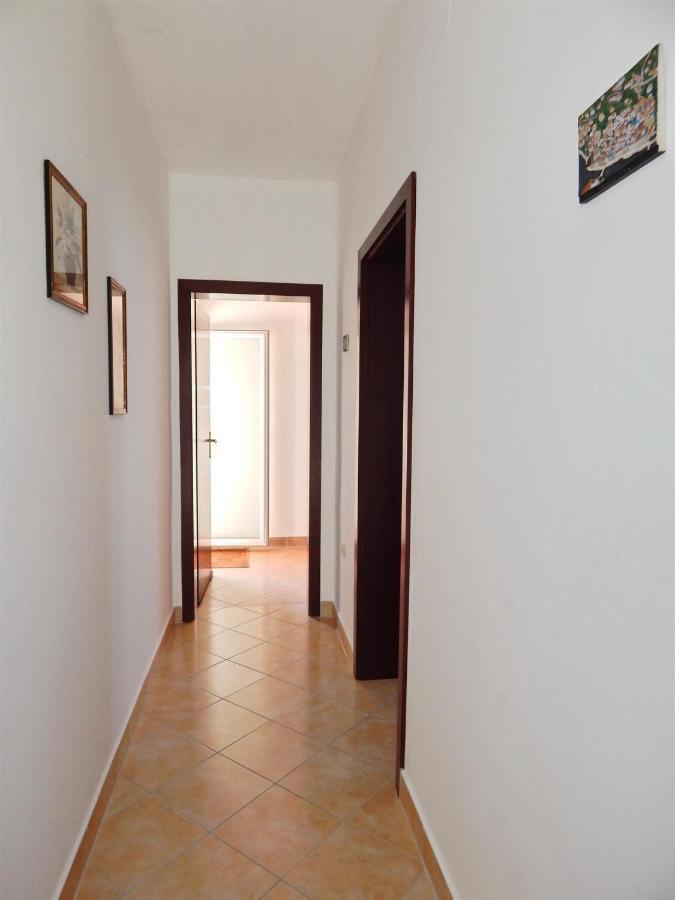 Apartments With A Parking Space Pag - 11358 Pag Town Esterno foto